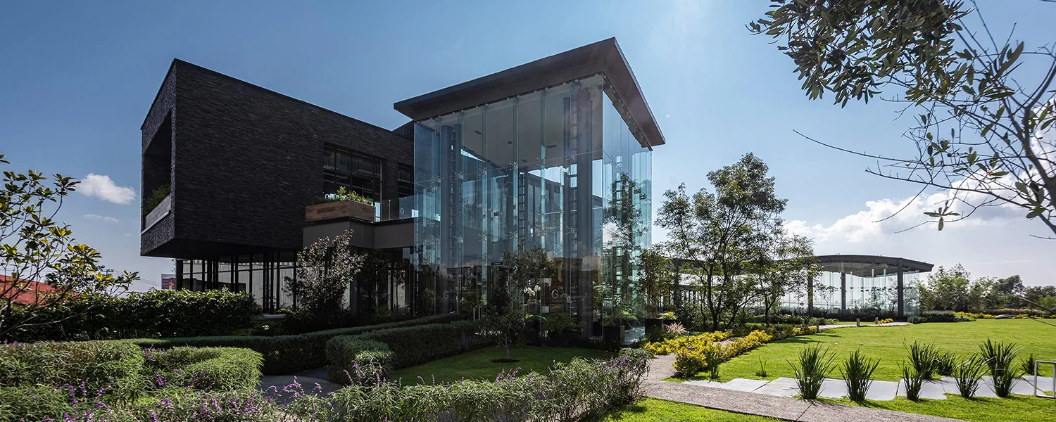 AVIGLASS Be Grand, Contadero